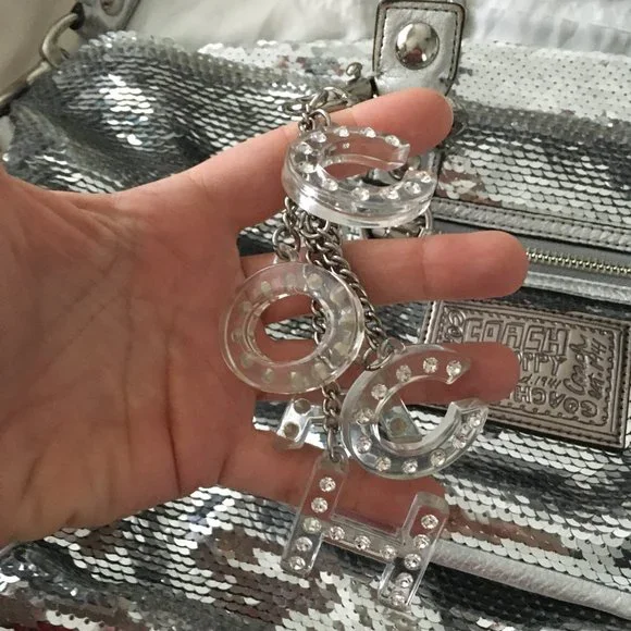 LIMITED EDITION Coach Poppy Sequin Bright Silver Disco Ball Bag XL size - Picture 12 of 12